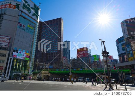 【東京都】6月・朝の西新宿 【東京都】6月・朝の西新宿 140078706