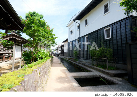 岐阜県飛騨市_瀬戸川と白壁土蔵街6_2025年6月 岐阜県飛騨市_瀬戸川と白壁土蔵街6_2025年6月 140083926