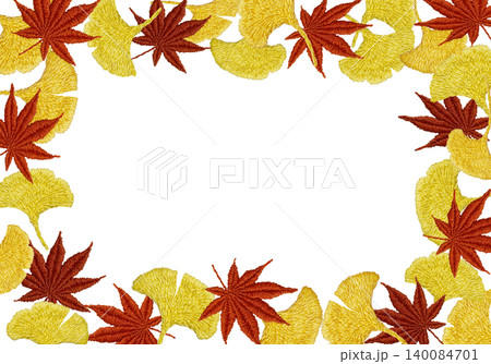 【紅葉とイチョウの横フレーム】手刺繍イラスト素材 【紅葉とイチョウの横フレーム】手刺繍イラスト素材 140084701