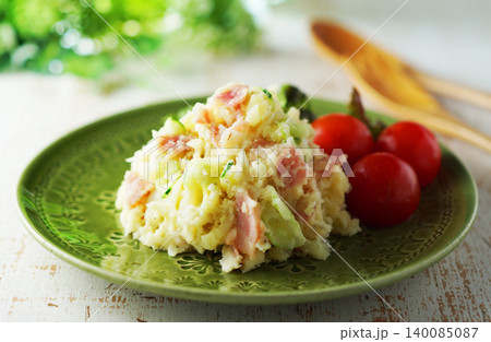 ポテトサラダ 140085087