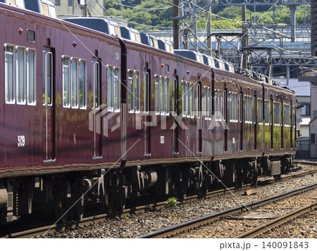 能勢電鉄妙見線を走る5100系電車 140091843