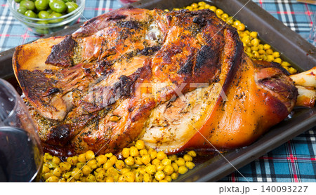 Oven baked pork knuckle Oven baked pork knuckle 140093227
