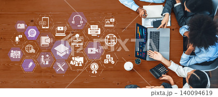Online education and e-learning digital platform Entice 140094619