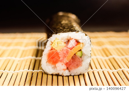 恵方巻 恵方巻 140096427