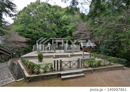齊明天皇 越智崗上陵(奈良県高市郡高取町) 齊明天皇 越智崗上陵(奈良県高市郡高取町) 140097861