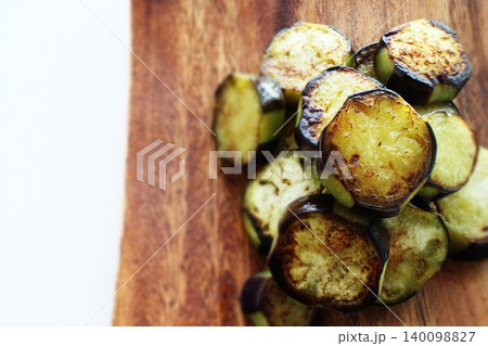 揚げ焼き輪切りなす 揚げ焼き輪切りなす 140098827
