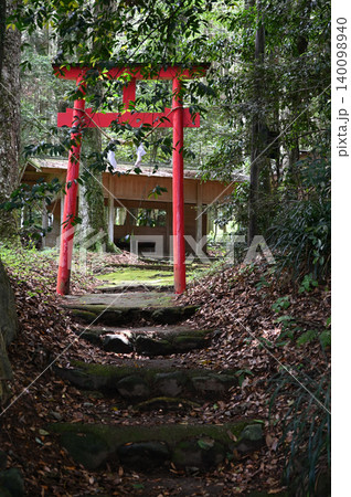 霧島岑神社 境内の様子 霧島岑神社 境内の様子 140098940