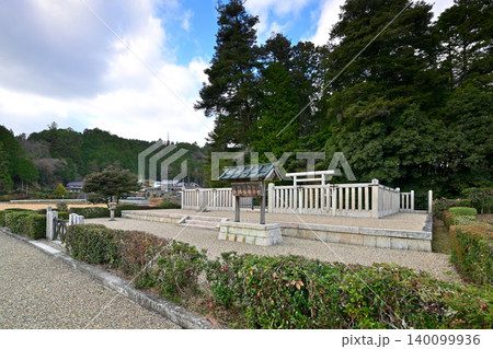 光仁天皇 田原東陵(奈良県奈良市日笠町) 光仁天皇 田原東陵(奈良県奈良市日笠町) 140099936