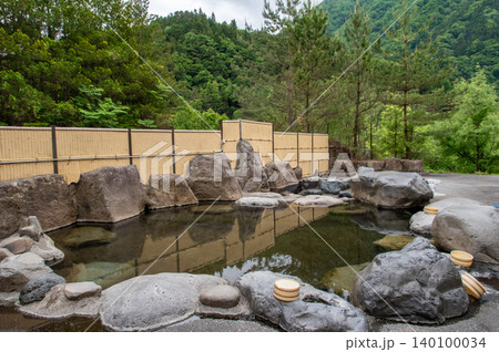 「荒神の湯」奥飛騨温泉郷 栃尾温泉《岐阜県 高山市》 140100034
