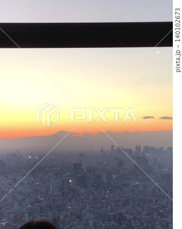 東京スカイツリーからの夕焼 東京スカイツリーからの夕焼 140102673