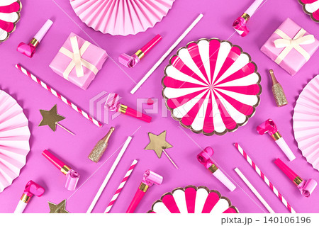 Colorful pink and purple party flat lay Colorful pink and purple party flat lay 140106196