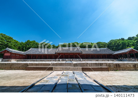 Seoul, South Korea - May. 30, 2026 : Jongmyo Shrine Jeongjeon, A UNESCO World Heritage Site in Seoul Seoul, South Korea - May. 30, 2026 : Jongmyo Shrine Jeongjeon, A UNESCO World Heritage Site in Seoul 140111473