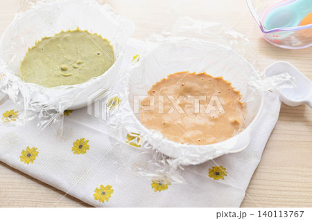 きな粉と抹茶きな粉の米粉蒸しパン生地 きな粉と抹茶きな粉の米粉蒸しパン生地 140113767