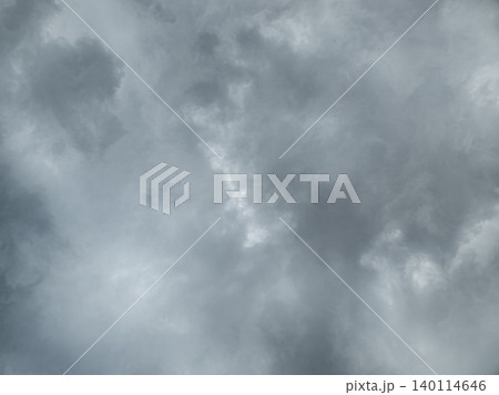 Dramatic Overcast Sky with Heavy Clouds Dramatic Overcast Sky with Heavy Clouds 140114646