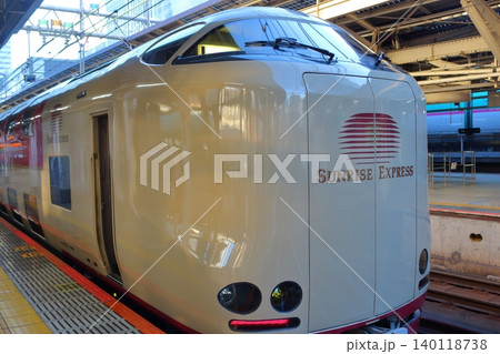 サンライズエクスプレス　285系（東京駅） 140118738