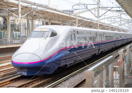 東北新幹線・E2系 東北新幹線・E2系 140128320