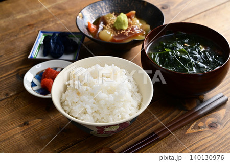 一汁一菜:刺身の漬け 一汁一菜:刺身の漬け 140130976