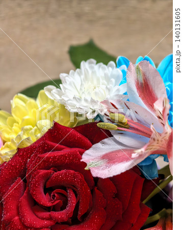 Rose Lily And Chrysanthemum Bouquet With Dew Rose Lily And Chrysanthemum Bouquet With Dew 140131605