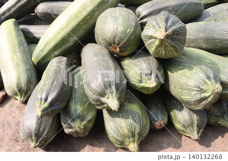 vzucchini on shop for sell vzucchini on shop for sell 140132268