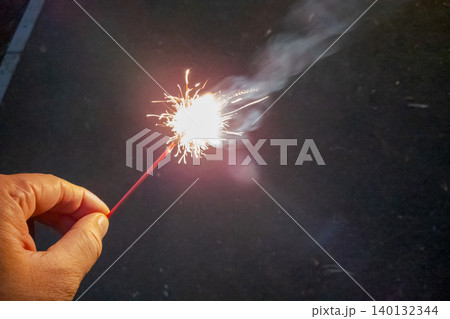 various various 140132344