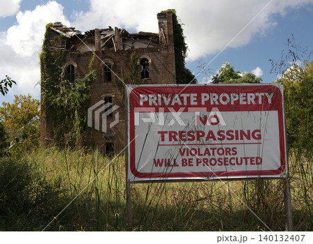 Abandoned Haunted College in Crockett Texas Abandoned Haunted College in Crockett Texas 140132407