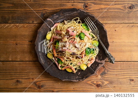 芽キャベツのピリ辛和風パスタ 芽キャベツのピリ辛和風パスタ 140132555