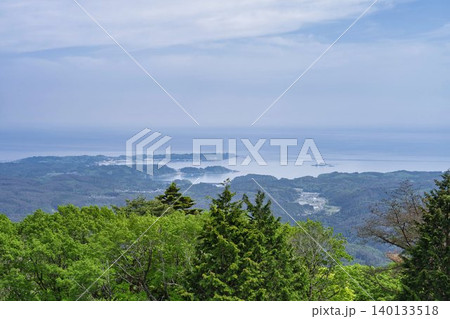 田束山から見た歌津方面の風景　俯瞰　宮城県南三陸町 140133518