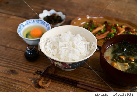 一汁一菜：はんぺんのバター醤油焼き 140135932