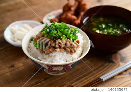 一汁一菜:チューリップ唐揚げ 一汁一菜:チューリップ唐揚げ 140135975