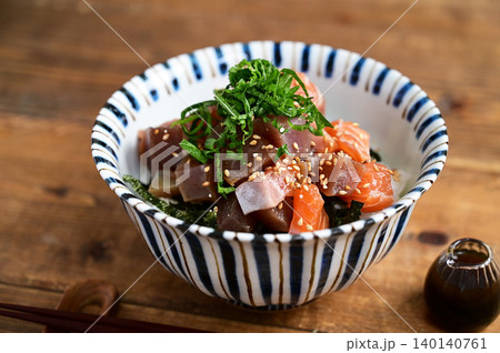 海鮮漬け丼 140140761