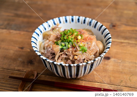 牛丼 140140769