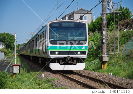 JR成田線(我孫子支線)を走るE231系電車 JR成田線(我孫子支線)を走るE231系電車 140141110