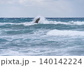 荒れる冬の日本海 山陰海岸 140142224