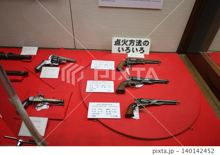 松本城に展示してある鉄砲【長野県・松本市】 140142452