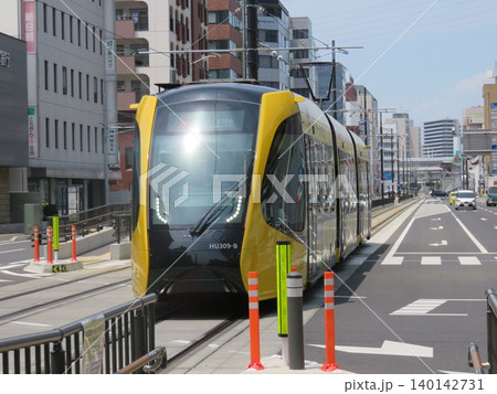 宇都宮市ライトレール　路面電車 140142731