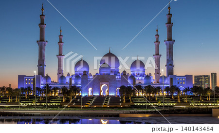 Sheikh Zayed Grand Mosque in Abu Dhabi day to night timelapse after sunset, UAE Sheikh Zayed Grand Mosque in Abu Dhabi day to night timelapse after sunset, UAE 140143484
