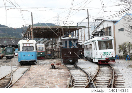 とさでん交通198号、維新号、910号 とさでん交通198号、維新号、910号 140144532