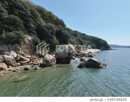 【空撮】天然記念物・六口島の象岩と瀬戸内海(岡山県) 【空撮】天然記念物・六口島の象岩と瀬戸内海(岡山県) 140144830