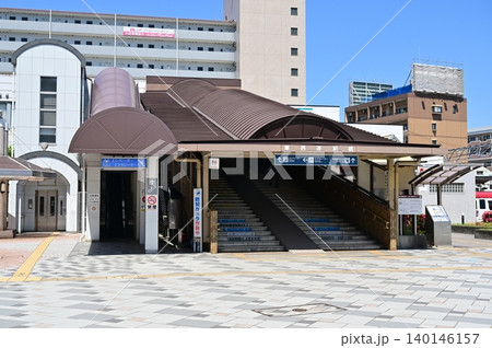 犬山駅(いぬやまえき)名古屋鉄道犬山線の東口 犬山駅(いぬやまえき)名古屋鉄道犬山線の東口 140146157