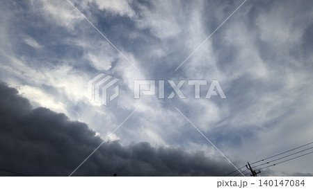 空と雲 140147084