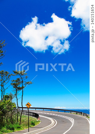 海へと続く道 140151654