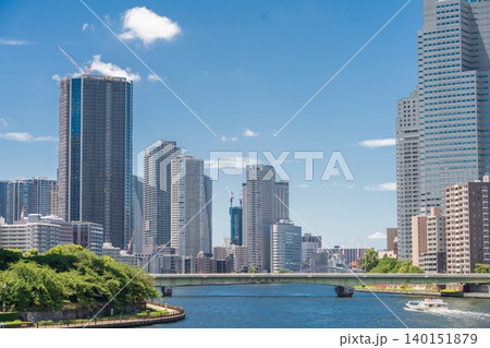 「東京都」隅田川と水上バスの風景 中央区 「東京都」隅田川と水上バスの風景 中央区 140151879