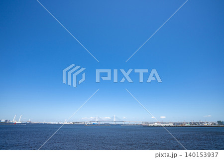 横浜ベイブリッジが見える風景 横浜ベイブリッジが見える風景 140153937