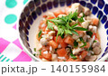 ローストしたチキンと野菜の旨味を楽しむチキンサルサソース、栄養バランスの良い高タンパクメニュー 140155984