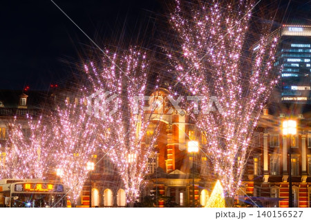 東京駅・クリスマスイルミネーション 東京駅・クリスマスイルミネーション 140156527