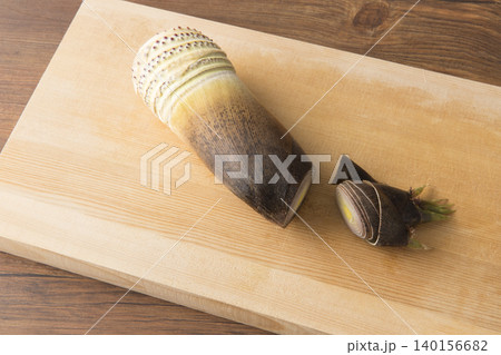 筍の先端をカットしたもの 筍の先端をカットしたもの 140156682