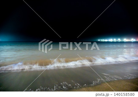 夜光虫 140158580