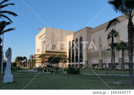 チュニジア　チュニス　現代アート国立美術館(MACAM Tunis) 140164577