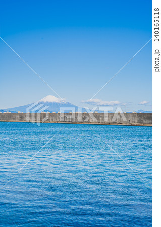 焼津市の焼津漁港周辺の風景(静岡県) 焼津市の焼津漁港周辺の風景(静岡県) 140165118