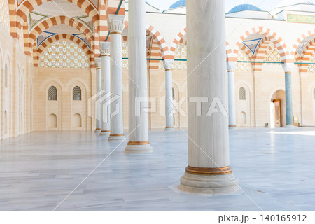 White columns interior of Camlica Mosque in Istanbul, Turkey 140165912